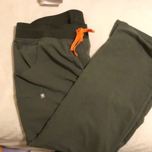 FIGS olive green cargo scrub pants